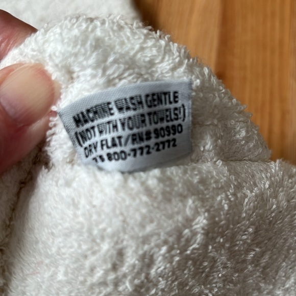 Unisex Spa Slippers - Picture 9 of 13